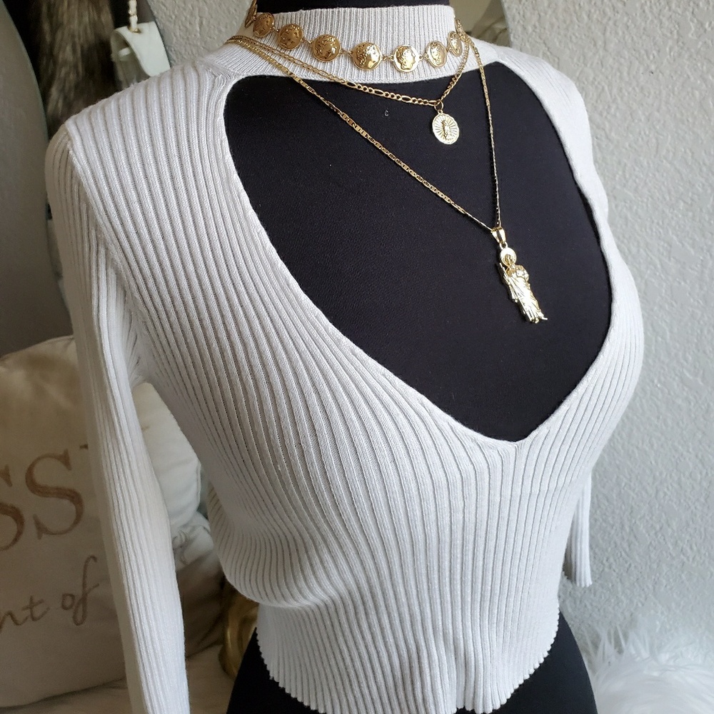 Forever 21 white white sexy sleeve top